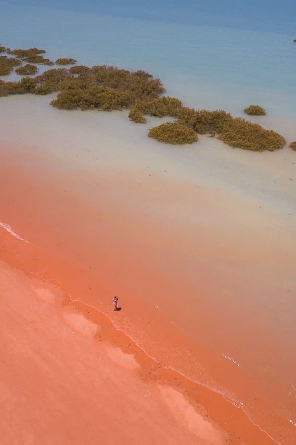 broome to visit
